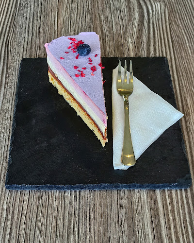 Opinii despre Kavarna in Slaščičarna Brglez Šempeter în Šempeter v Savinjski Dolini - Gastronomija in gostinstvo