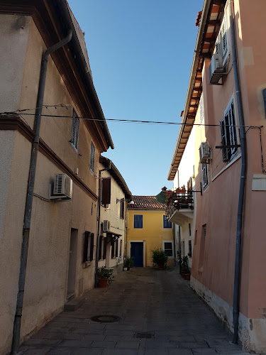 Comentarii opinii despre Oly Burger