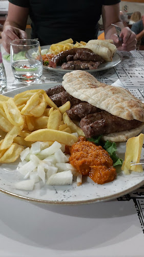 Pr’ Šefu - Gastronomija in gostinstvo