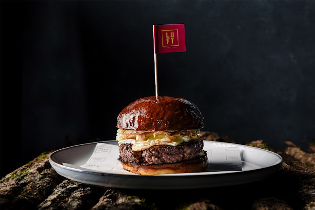 LUFT food & cocktails