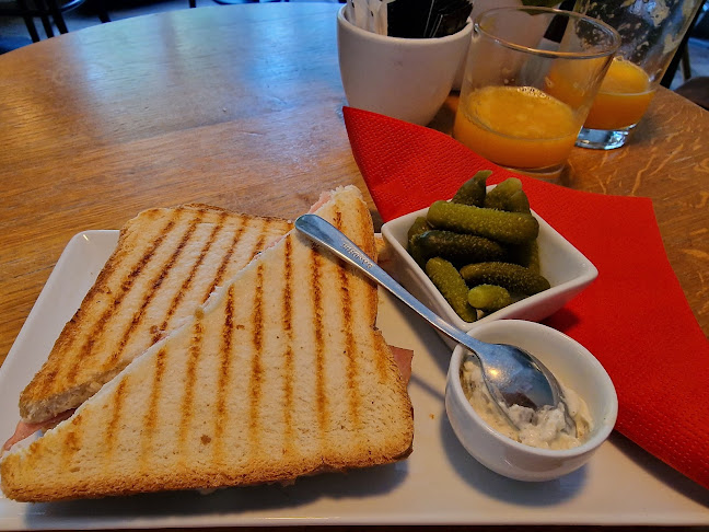 Opinii despre Kava Bar Tam Tam în Ljubljana - Gastronomija in gostinstvo