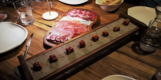 Compa Restaurant Okrepčevalnica Čompa