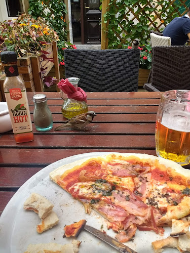 Opinii despre Foculus în Ljubljana - Gastronomija in gostinstvo