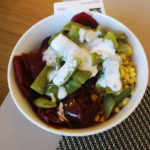 Okrepčevalnica Arkada - Gastronomija in gostinstvo