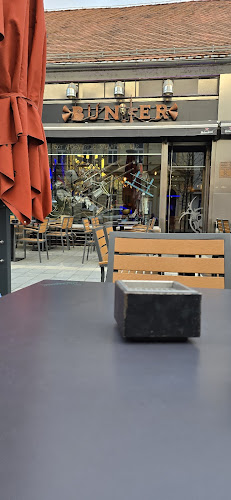 Bunker postapocalyptic steampunk bar