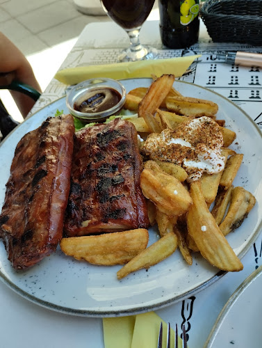 Pr’ Šefu - Gastronomija in gostinstvo