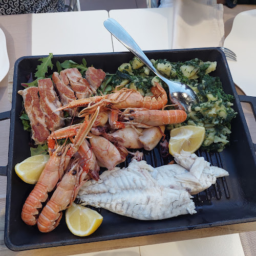 Comentarii opinii despre NOE Wine Bar & Restaurant