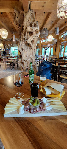 Kamp Lazar - Gastronomija in gostinstvo