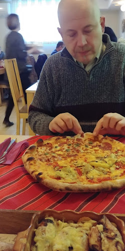 Mariborska cesta 102, 2312 Orehova vas