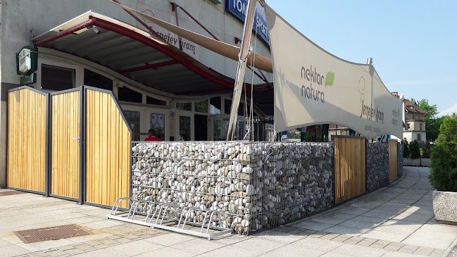 Opinii despre Jernejev hram - Gostilna in picerija Novo mesto - restavracija în Novo mesto - Gastronomija in gostinstvo