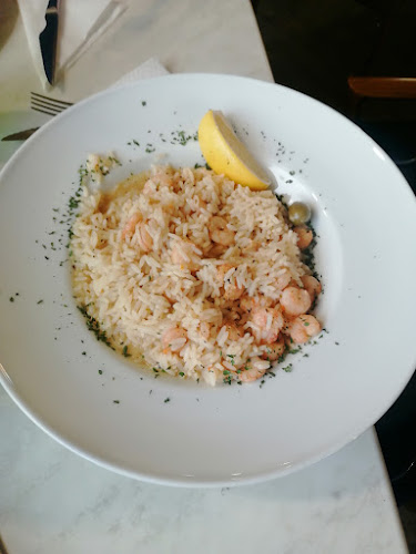 Pristaniška ulica 2, 6000 Koper