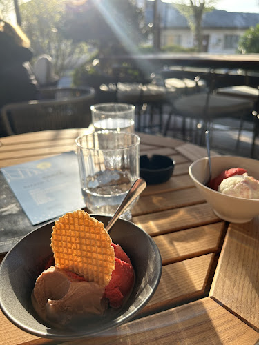 Mestna kavarna - Gastronomija in gostinstvo