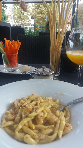 Cubo - Gastronomija in gostinstvo