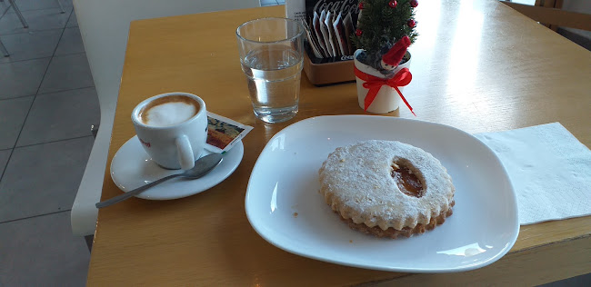 Comentarii opinii despre Caffe Caffe