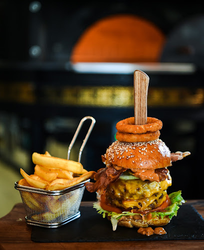 Comentarii opinii despre Gostilna Tri zvezde, Erika Kure s.p.