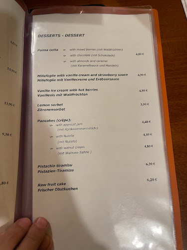 Plešivo, 38 - Goriška Brda, Slovenija, 5212 Dobrovo