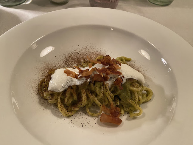 Kajuhova ulica 12, 6330 Piran