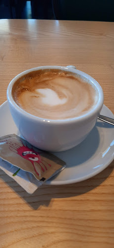 Kraljestvo okusov - pastry and icecream shop KRESNIČKA - Gastronomija in gostinstvo