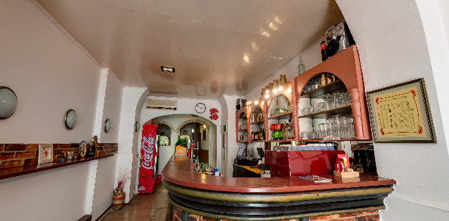 Picerija pri vodnjaku