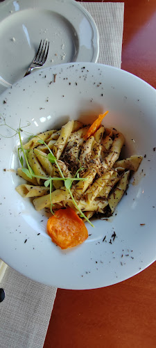 Opinii despre Gostilna pri Zotlarju, Tadeja Logar s.p. în Vremski Britof - Gastronomija in gostinstvo