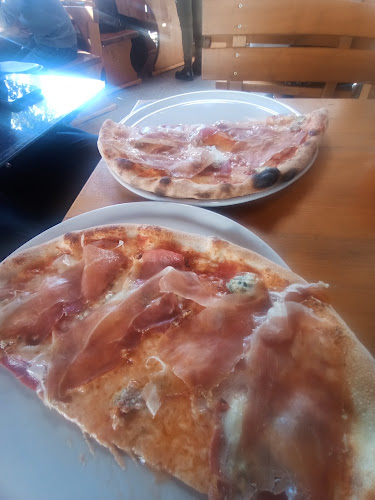 Restavracija & Pizzeria Alexsandro - Gastronomija in gostinstvo