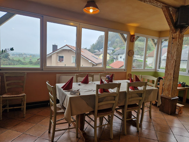 Gostilna Pension Les , Les Nasta s.p. - Gastronomija in gostinstvo