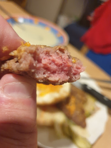 Catez Burger - Gastronomija in gostinstvo