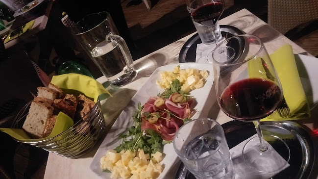 Veslaška promenada 14, 4260 Bled