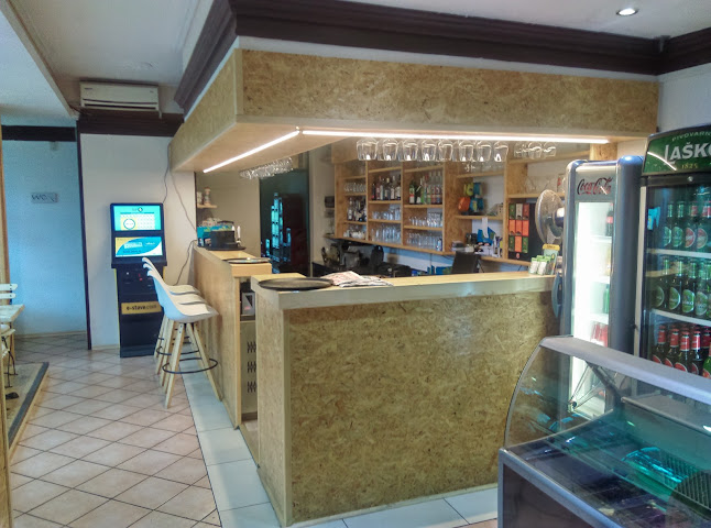 Comentarii opinii despre OAZA Sport Bar