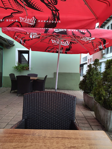 Pizzerija Lipa, Bernarda Čebular s.p.