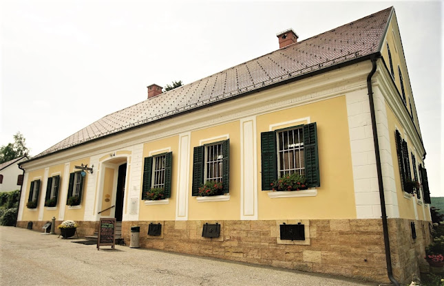 Šiker - gostilna & hotel - since 1870 - Pernica