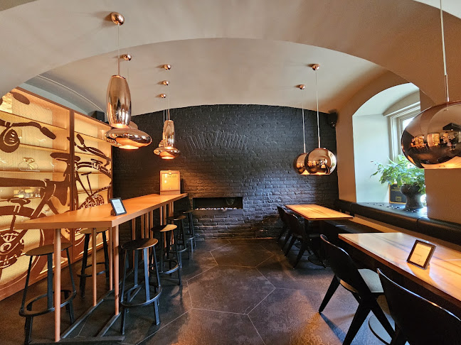 Kavarna Rog - Gastronomija in gostinstvo