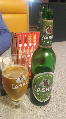 Picerija Nelli - Gastronomija in gostinstvo