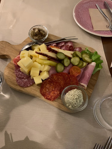 Comentarii opinii despre RG Bistro