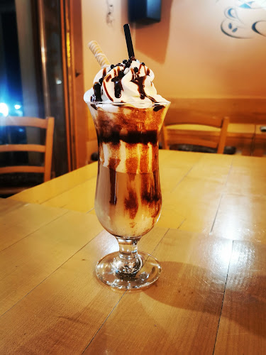 Dnevni bar forum 40, Mihela Zupanc s.p