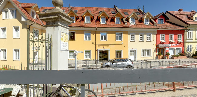 Opinii despre Kavarna Carniola în Kranj - Gastronomija in gostinstvo