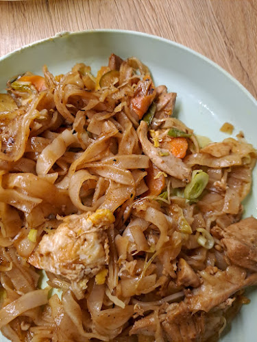 Resljeva c. 1, 1000 Ljubljana