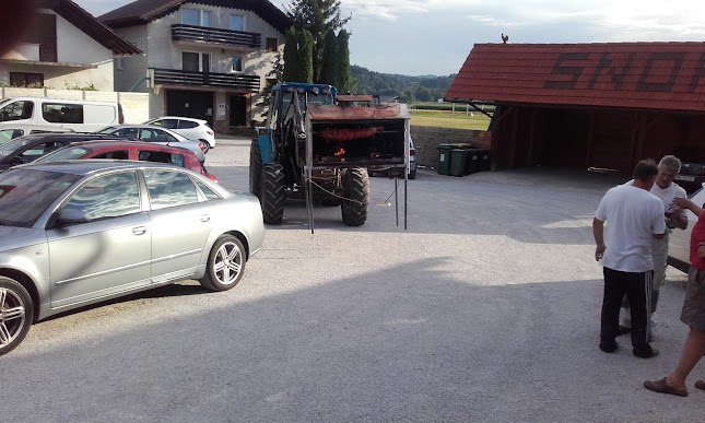 Opinii despre Dnevni snop bar Zdenka Kastelic s.p. în Šentvid pri Stični - Gastronomija in gostinstvo