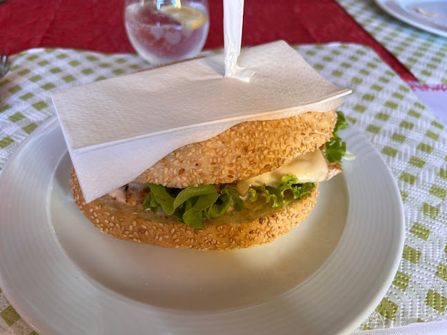 Grill Restaurant PRI MOSTU - Gastronomija in gostinstvo