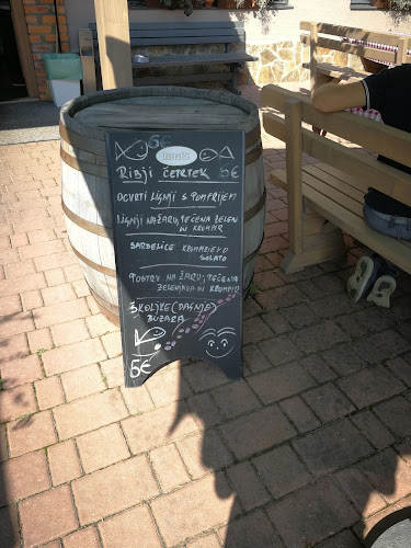 Comentarii opinii despre Dobenski Hram, meat & wine