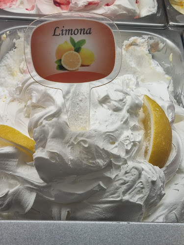 Kolodvorska cesta 37, 8340 Črnomelj