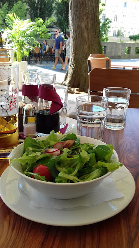 Comentarii opinii despre Pri Cankarju