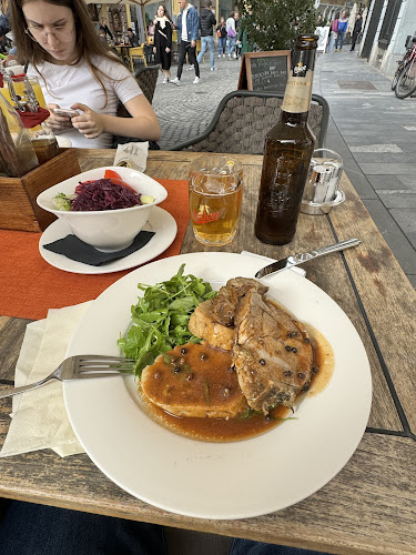 Stari trg 21, 1000 Ljubljana