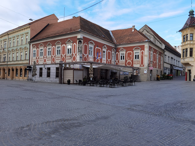 Mestni trg 2, 2250 Ptuj