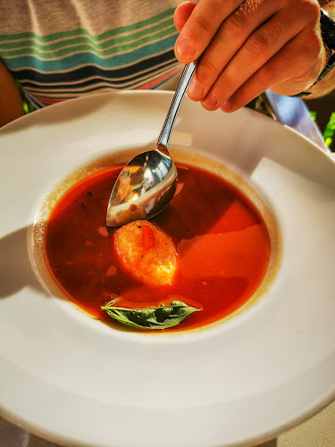 Opinii despre Šiker - gostilna & hotel - since 1870 în Pernica - Gastronomija in gostinstvo