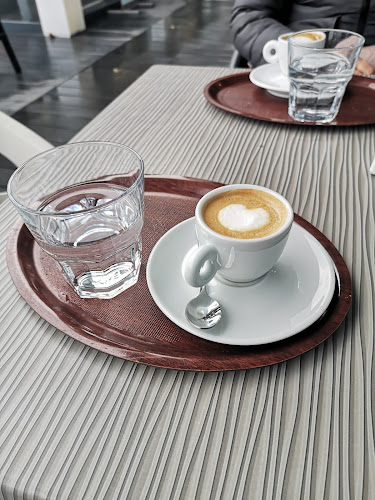 Comentarii opinii despre Life Caffe