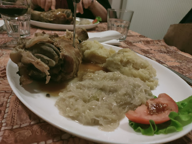 Partizanska c. 12, 6210 Sežana