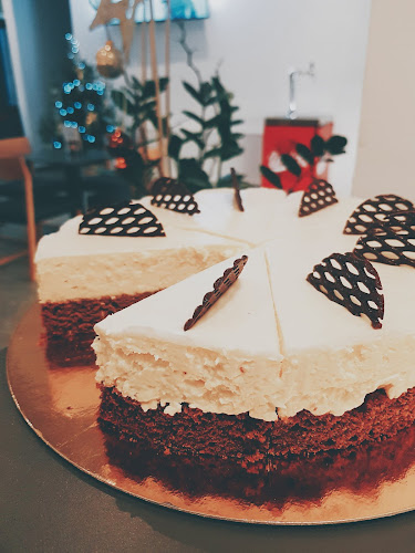 Comentarii opinii despre Kavarna in slaščičarna Sladka zapeljivost