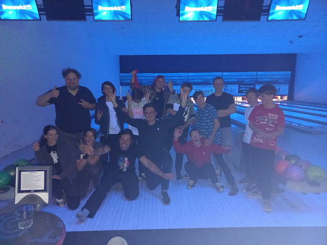 Bowling Bar - Gastronomija in gostinstvo