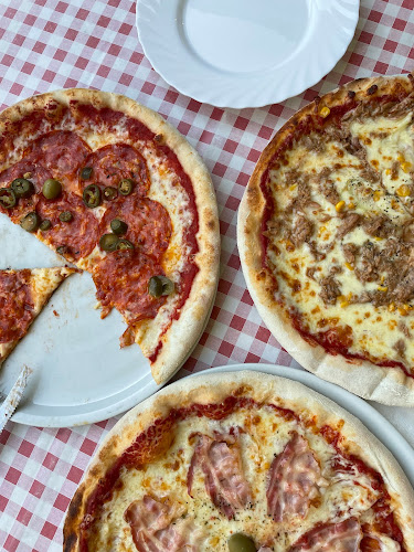 Comentarii opinii despre Trenta Spageterija & Pizzerija